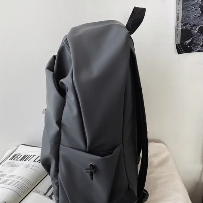 メンズリュック シンプル大容量ポケット付きリュック