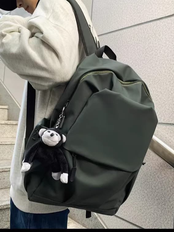 メンズリュック シンプル防水ナイロンデイパック